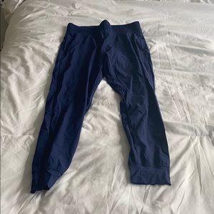 New Outlander Joggers size M